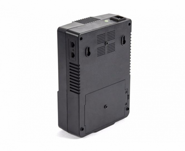 Источник бесперебойного питания SKAT-UPS 800 AI ИБП 220В 480Вт 1 АКБ 9А.ч внутр. меандр. стаб-ция напр-я. 6 выходов Бастион 452